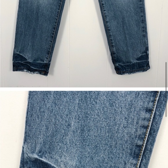 Universal Thread Jean Straight High Rise Distressed - Size 6/28R - Picture 3 of 3
